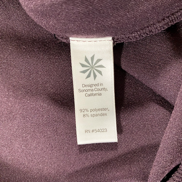 Athleta Superluxe 1/2 Zip Top Yoga Workout Athletic Performance Sz XL Purple - Picture 13 of 14
